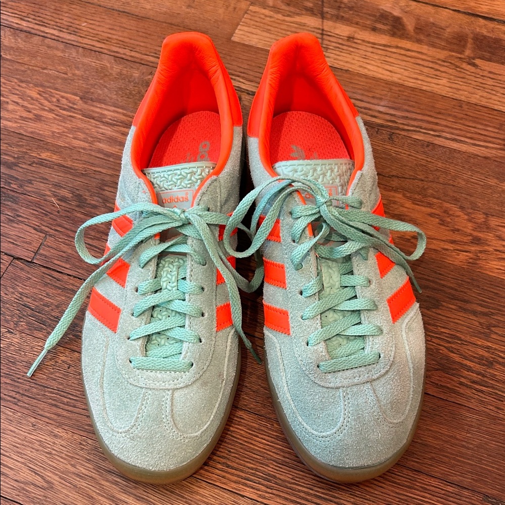 adidas Gazelle Indoor Originals in Pulse Mint/Orange/Gum - Size 9.5